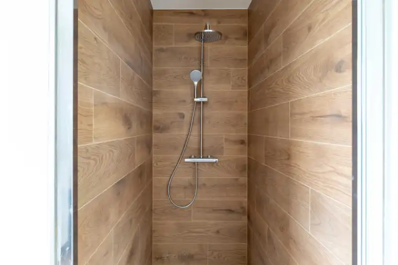 Roeselare Residentie Arena: Penthouse - Dichtbij scholen en winkels - Twee terrassen- Twee slaapkamers. Derde verdiep foto 11