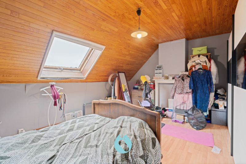 Drie te renoveren woningen in het hart van Ertvelde - unieke investeringskans! foto 24