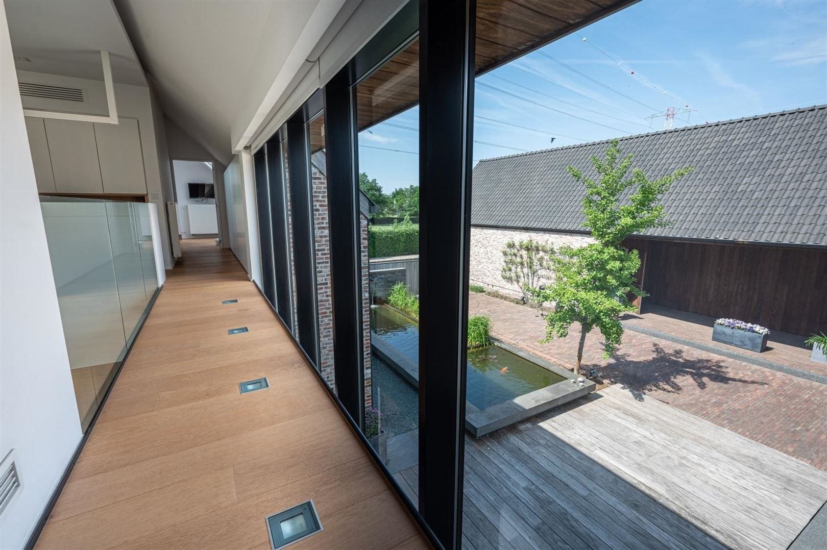 Trendy stijlvolle villahoeve met paardenaccommodatie op 3,5 ha foto 16