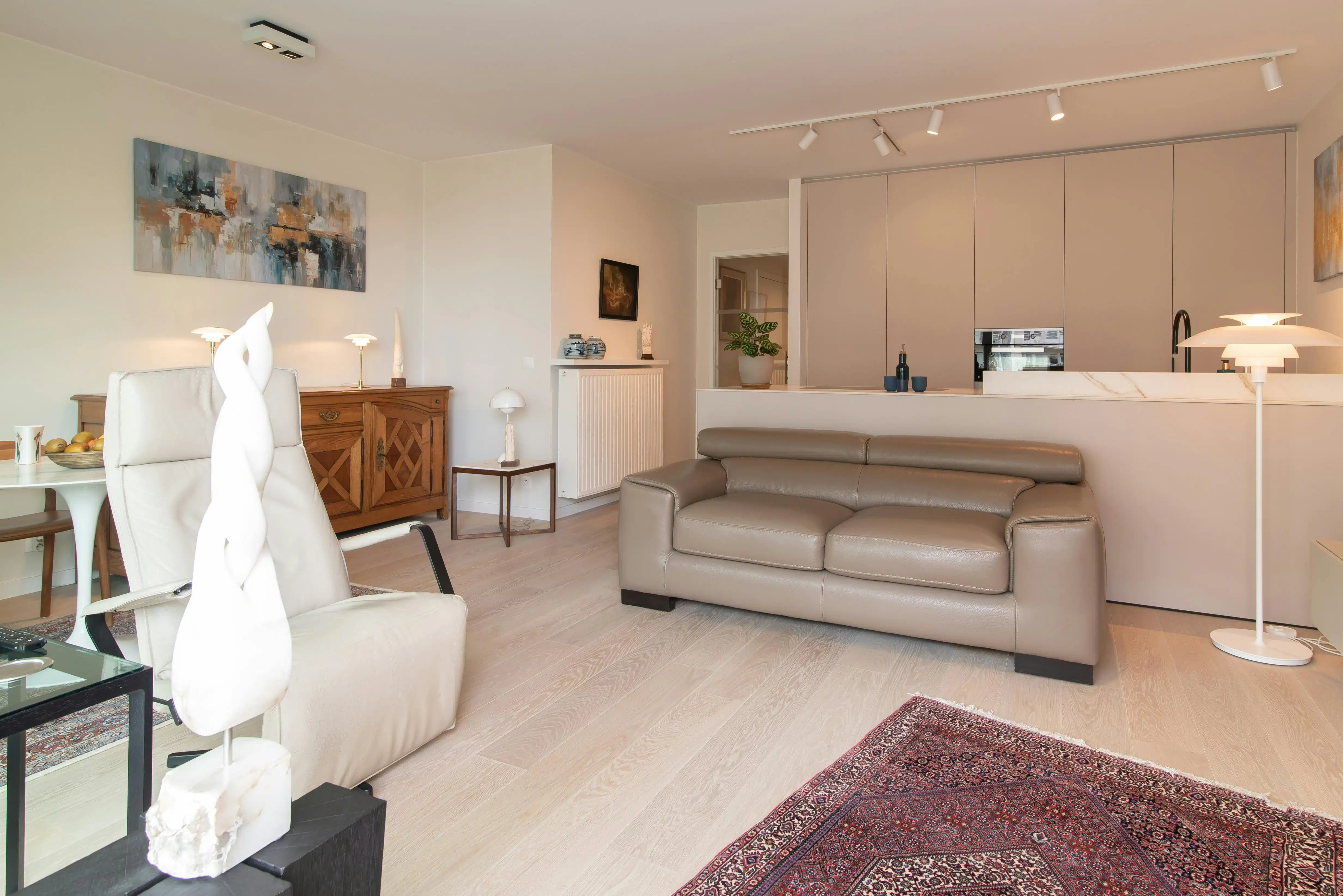 Schitterend afgewerkt appartement met een prachtig terras foto 6
