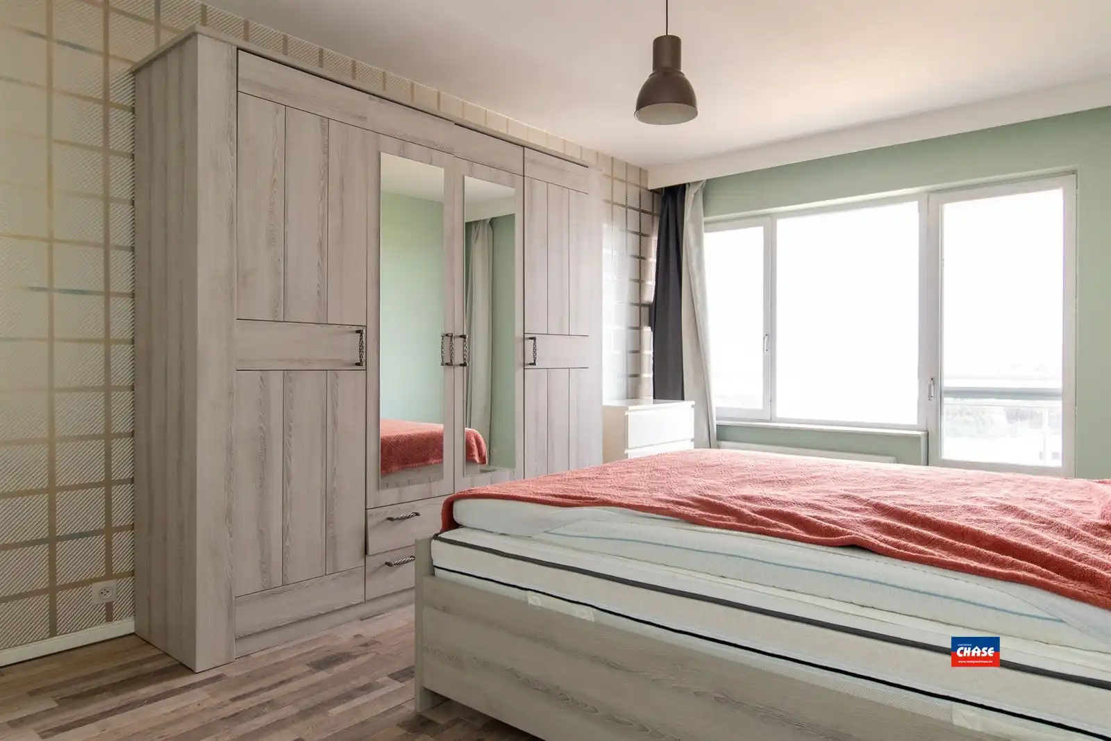 Ruim appartement met 2 slpks en 2 terrassen  foto 12