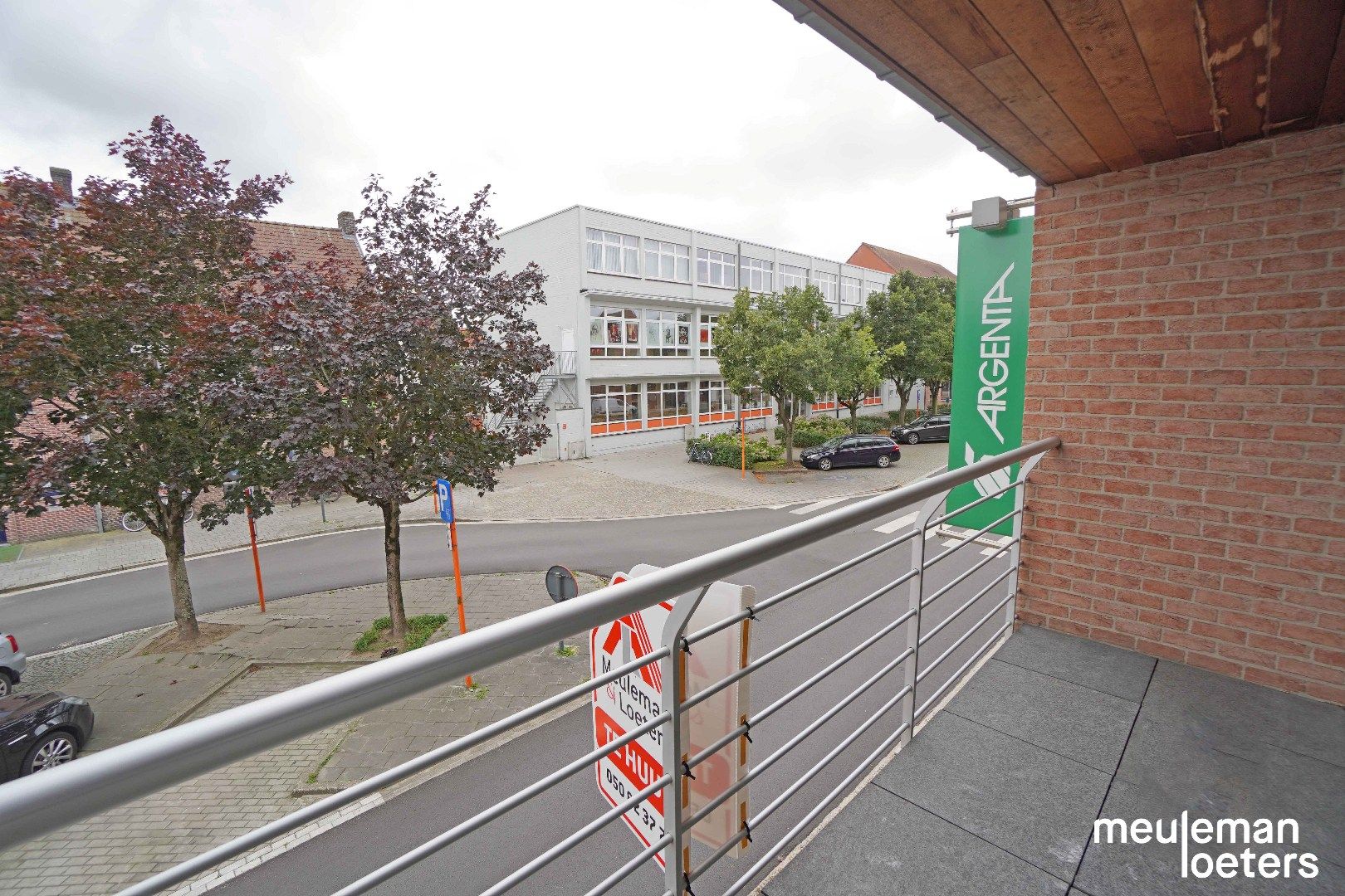 Ruim appartement met twee terrassen foto 2
