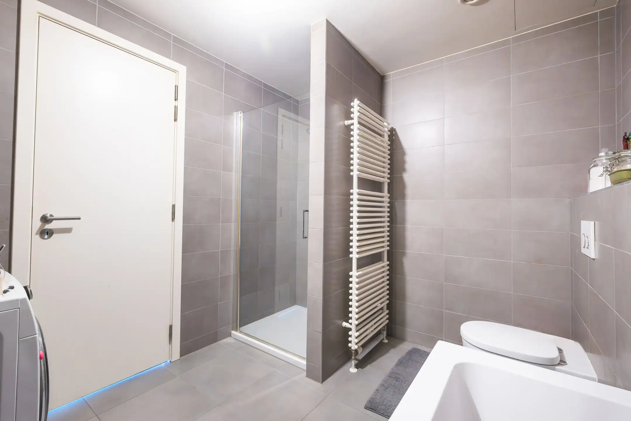 Up-Site Tower, licht appartement met 3 slaapkamers foto 20