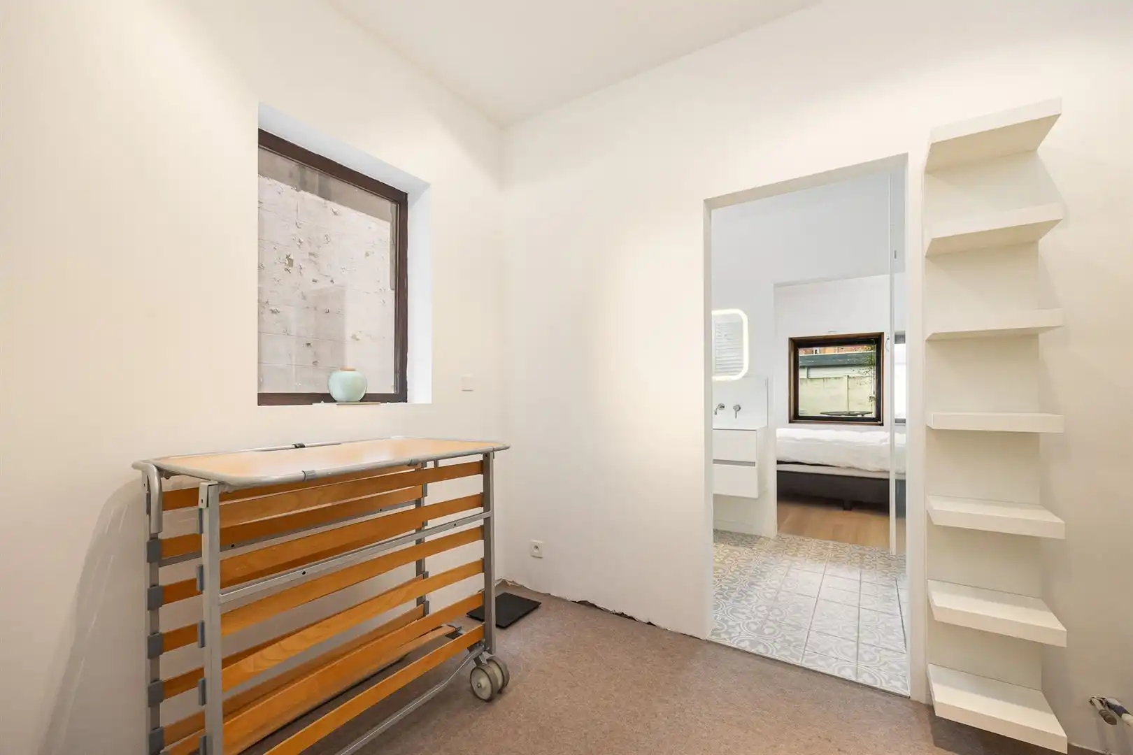 Gemeubeld appartement met tuin foto 13