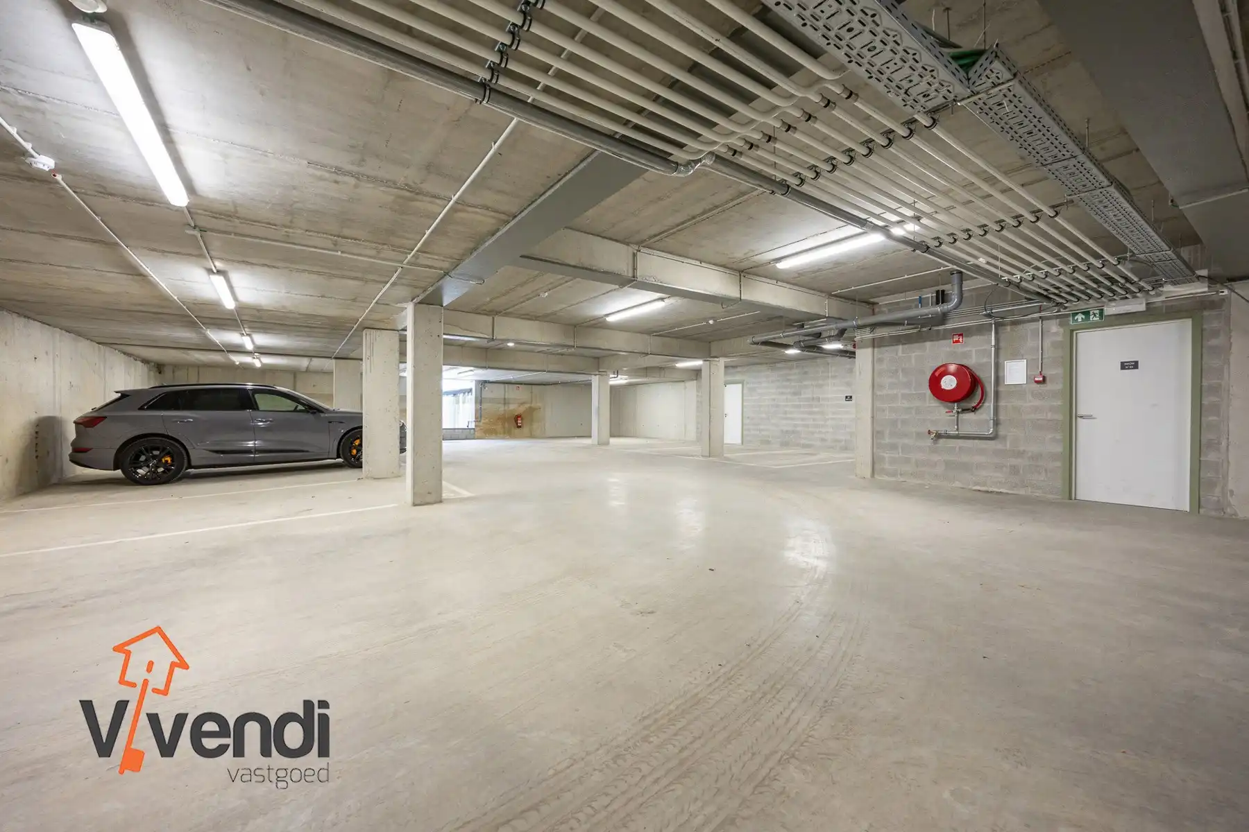 Gelijkvloers appartement van 110m² met 2slpk. foto 16