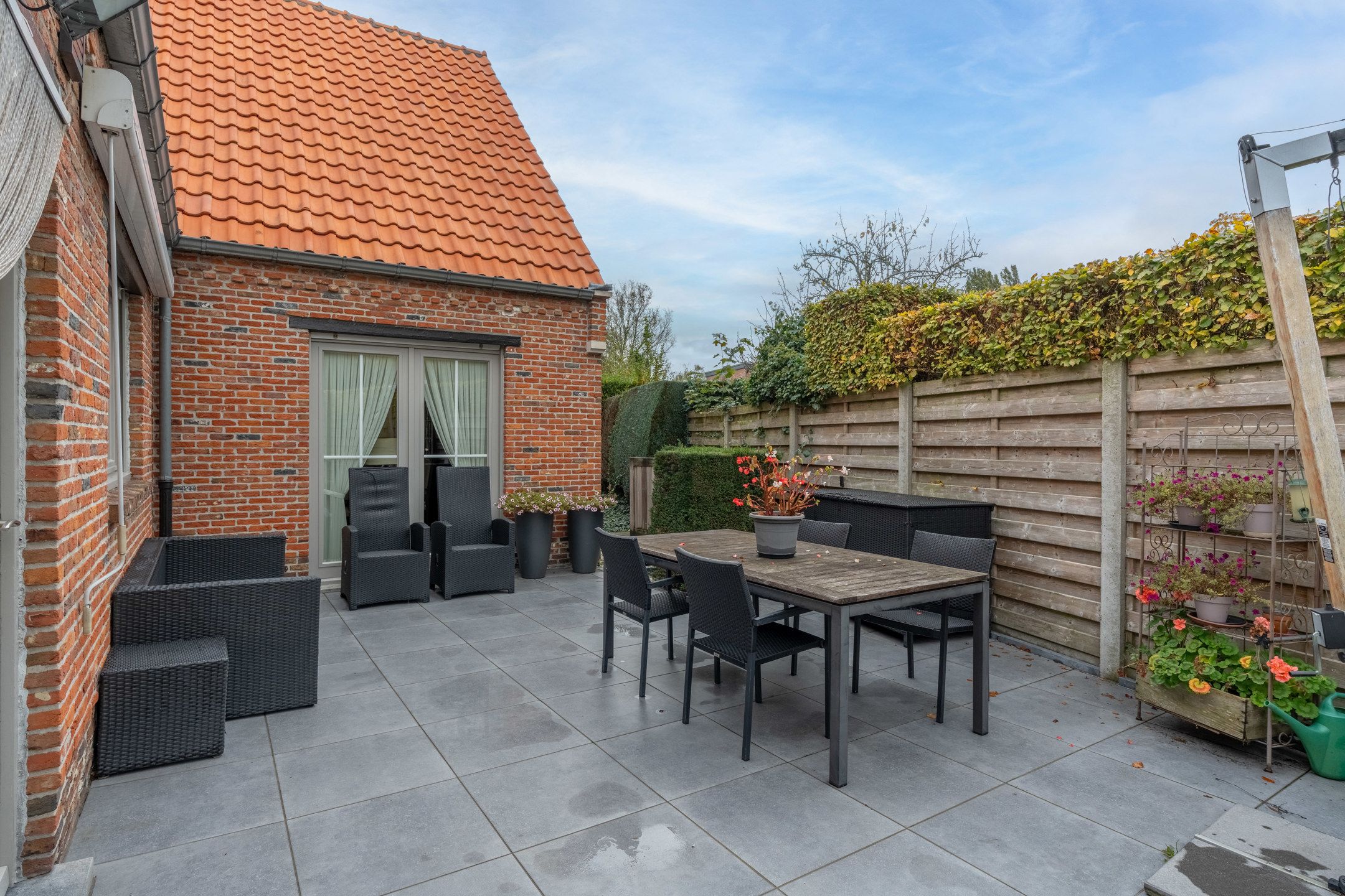 Ruime woning met o.a. 3 slpks (mogelijk meer) en garage. foto 24