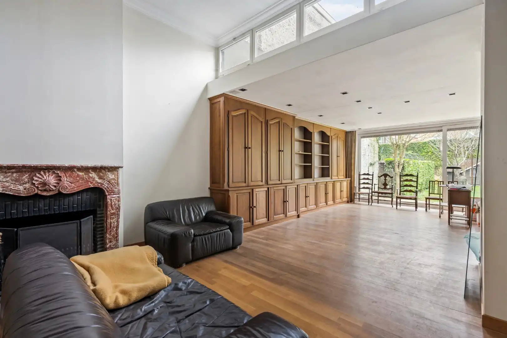 Prachtig herenhuis met 7 slaapkamers in het centrum van Roeselare foto 6