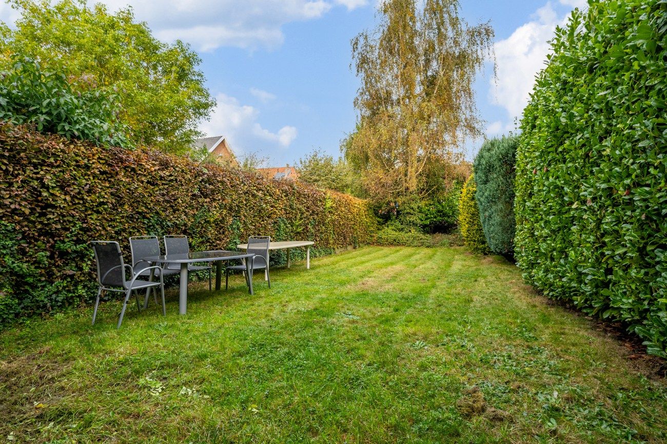 Centraal in de St-Elisabethwijk tussen het groen foto 3