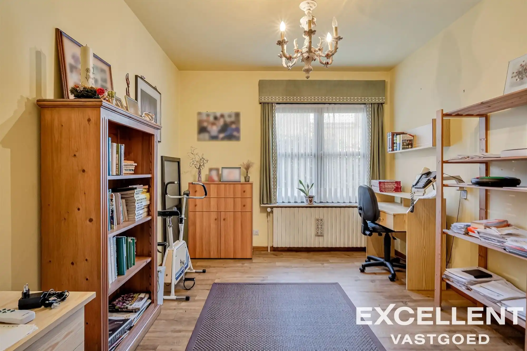 Ruime woning met enorm potentieel te koop in centrum Deinze foto 15