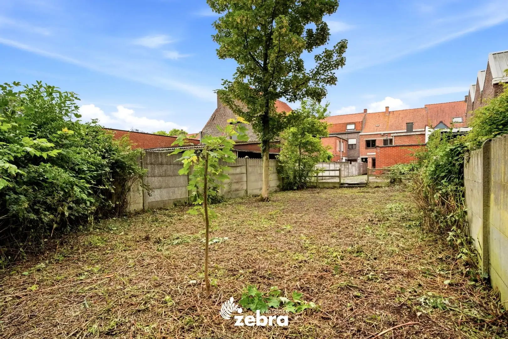 Ruime woning met 4 slaapkamers en tuin te Oostrozebeke! foto 30