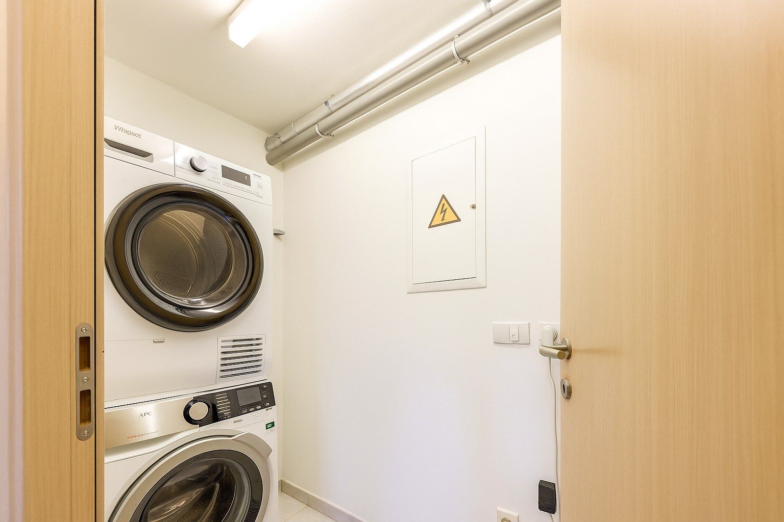 INSTAPKLAAR APPARTEMENT OP TOPLOCATIE MET GARAGE!!! foto 11