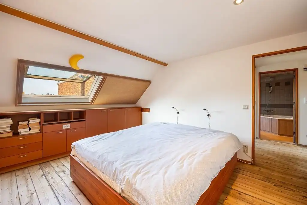 Unieke woning met dakterras en atelier foto 17