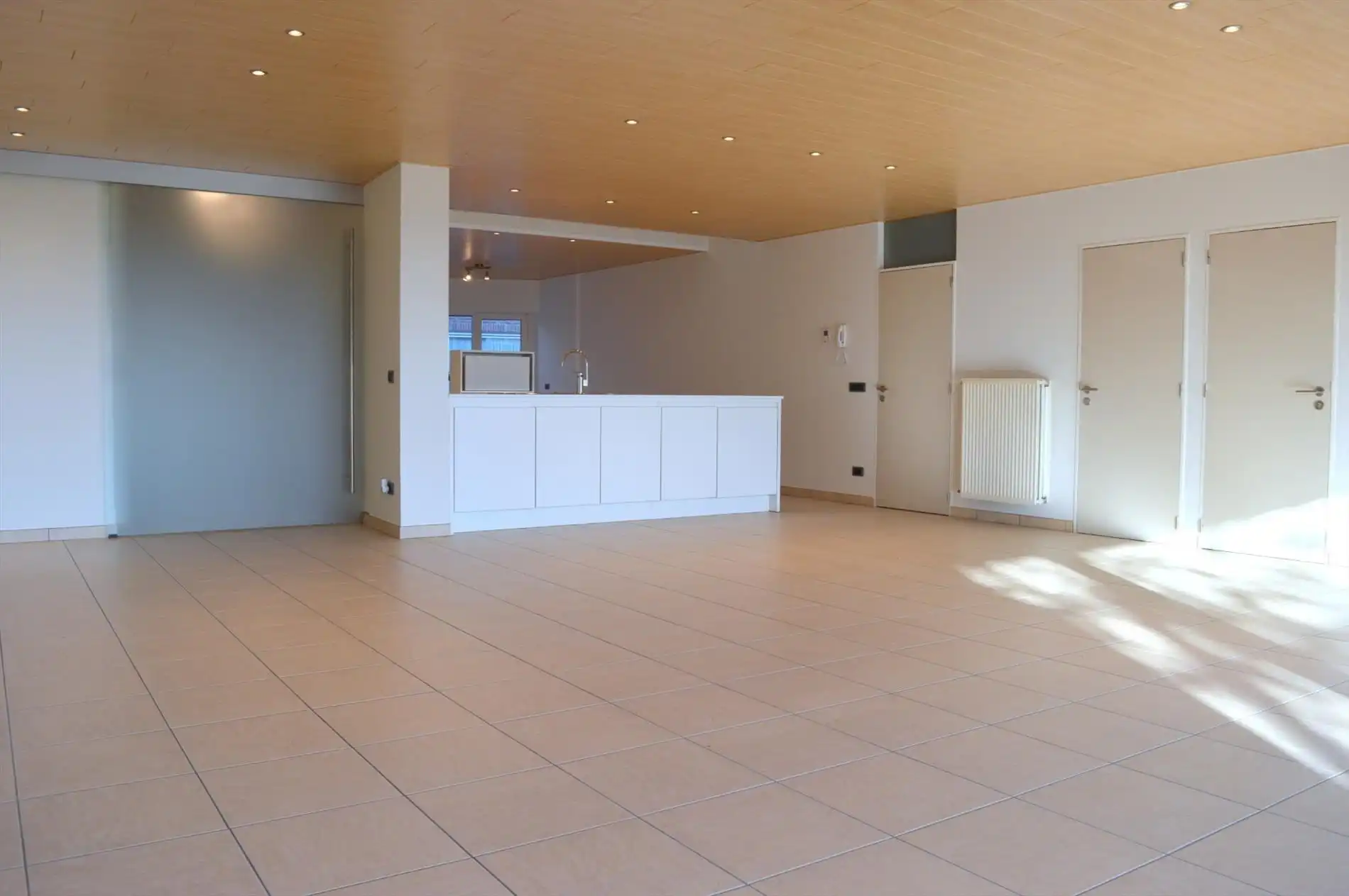 Instapklaar appartement met schitterend zicht in centrum Bellegem foto 2