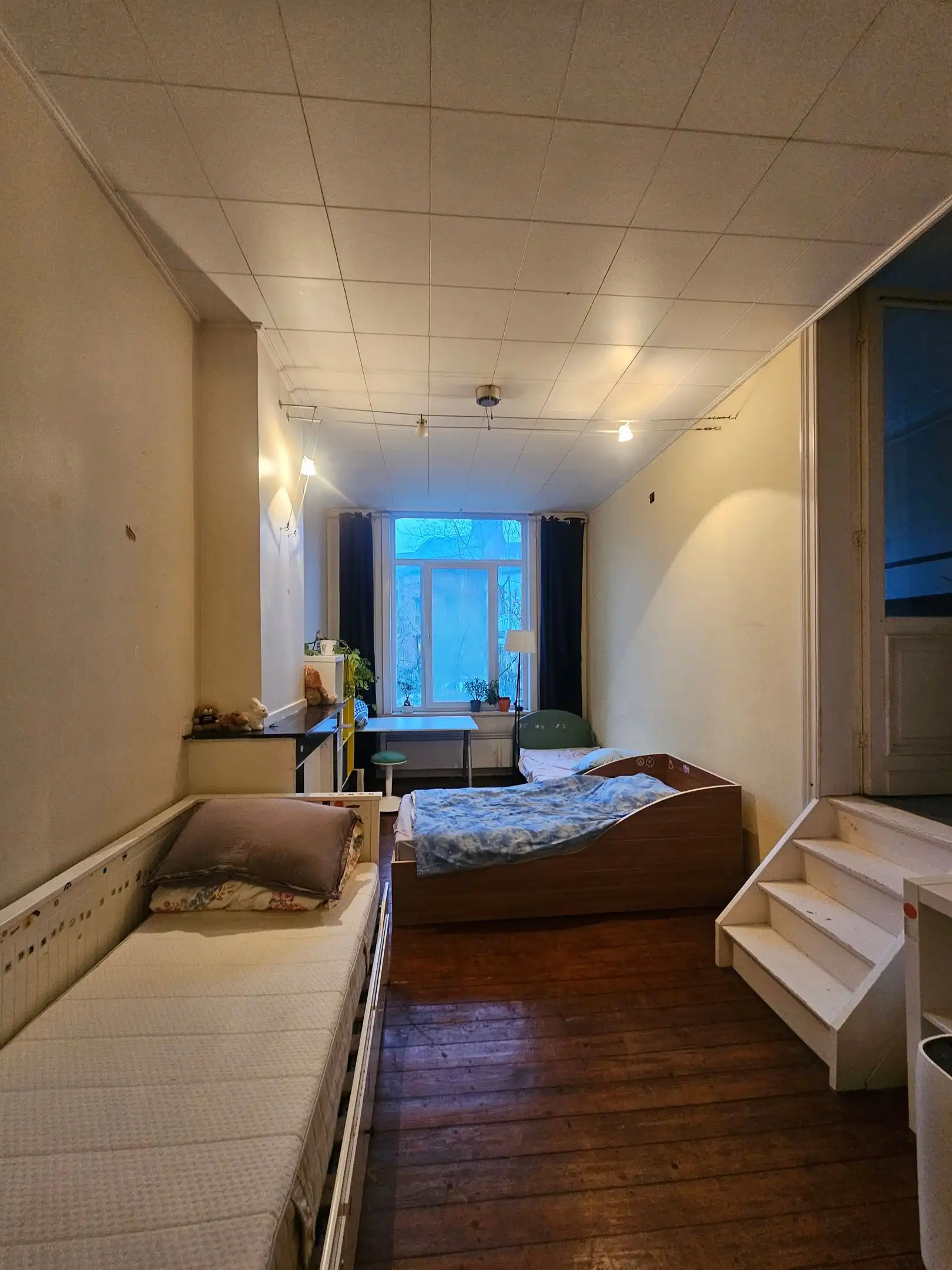Duplexappartement met privatieve ingang en stadstuintje foto 12