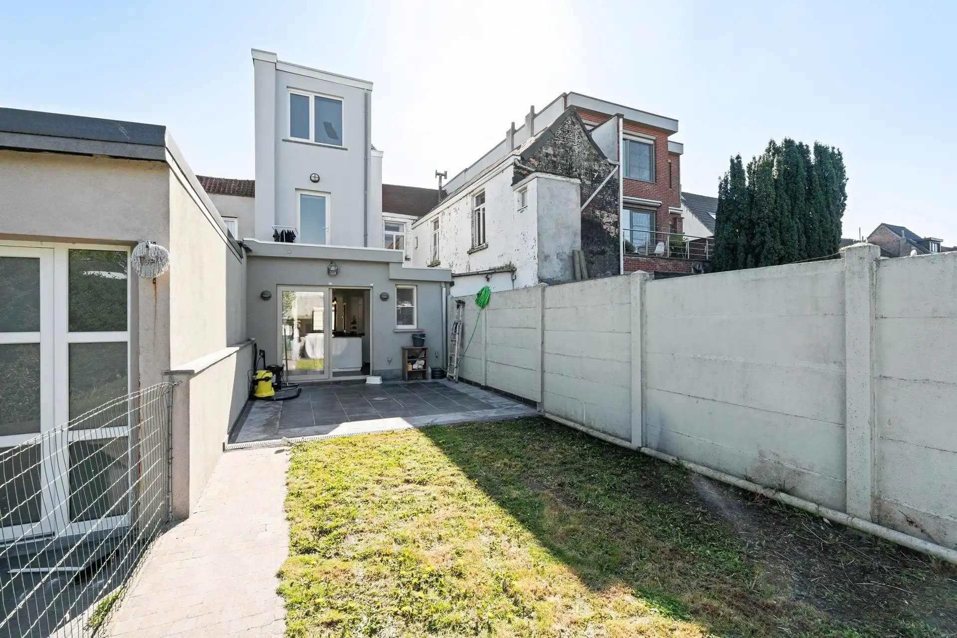 Instapklare energiezuinige eengezinswoning met 4 slaapkamers, 2 badkamers en West tuin. foto 11