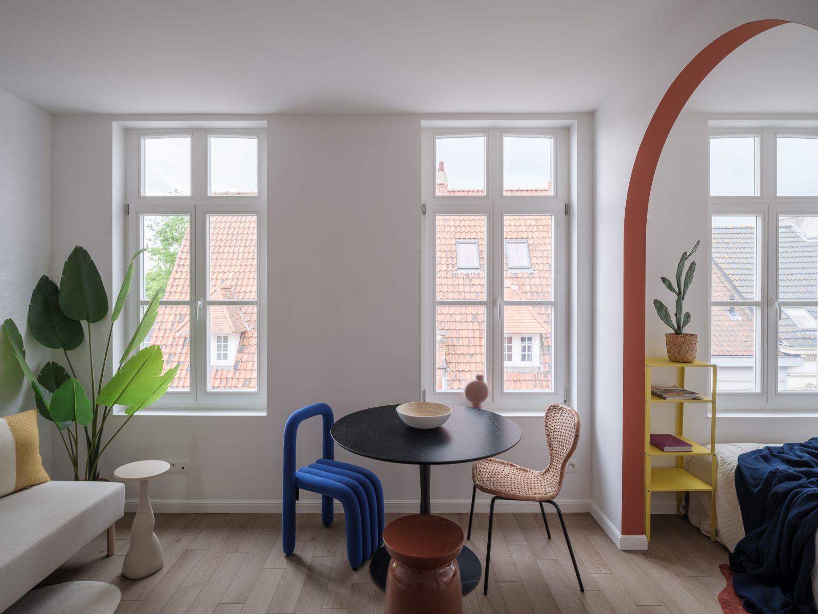 Lichtrijke gerenoveerde city flat te koop vlakbij centrum Gent foto 7