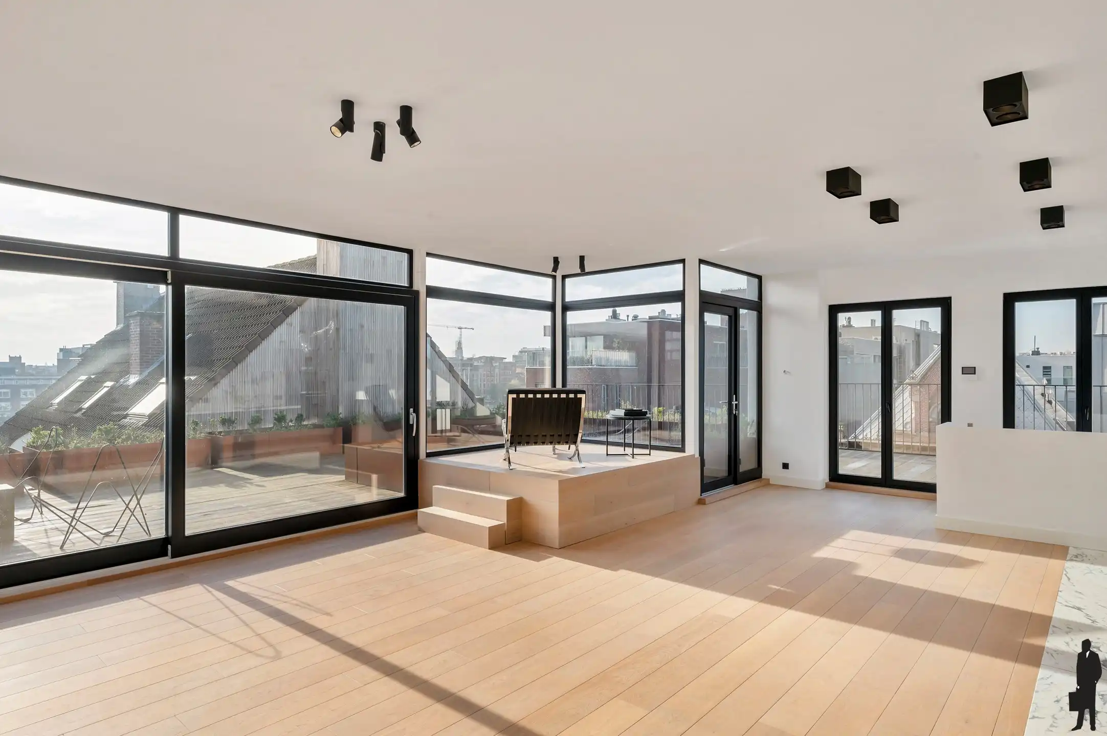 Uniek duplex-penthouse met indrukwekkend terras, gelegen op een absolute toplocatie op ’t Eilandje foto 7