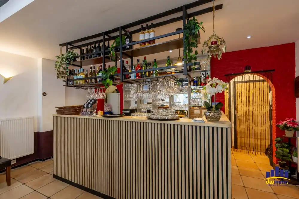 OVERNAME: INSTAPKLARE HORECAZAAK IN CENTRUM OOSTENDE foto 8