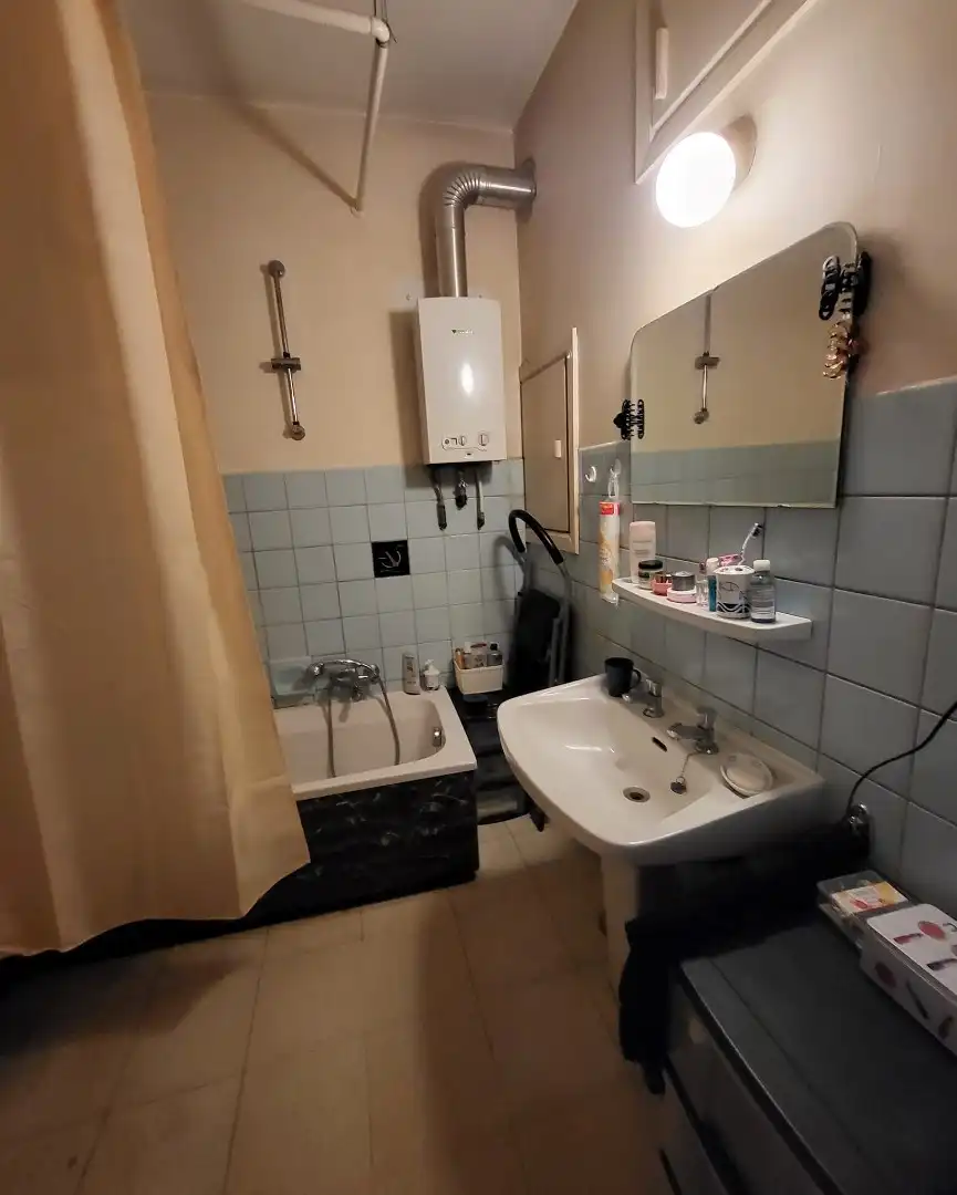 VERKOCHT : Opbrengsteigendom bestaande uit 5 appartementen. foto 23