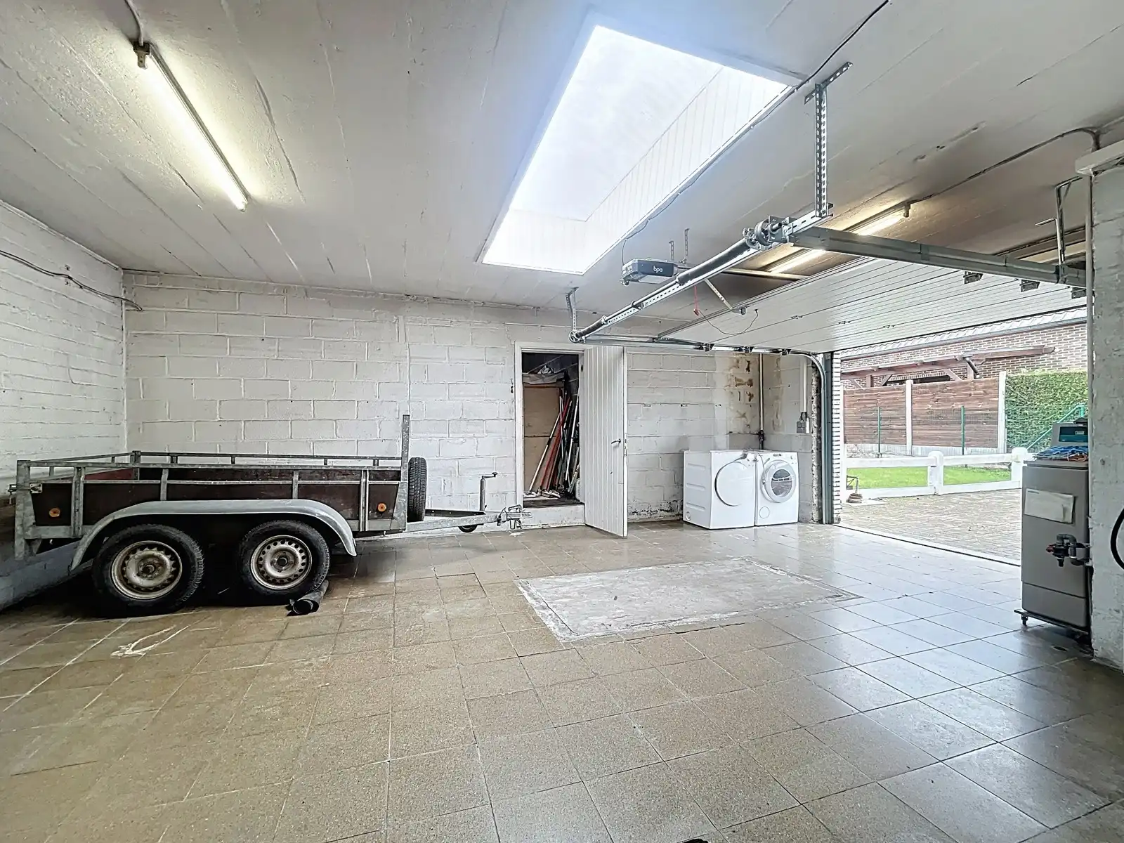 Rustig gelegen, halfopen Bungalow met véél potentieel! foto 14