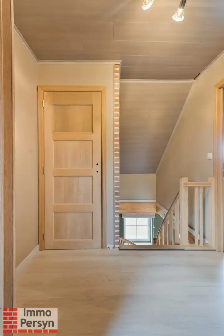 Verrassend ruime en energiezuinige halfopen bebouwing met polyvalente mogelijkheden in Bekkevoort foto 9