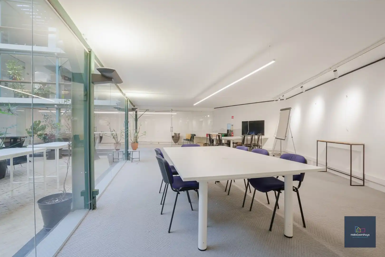 Privatieve kantoorruimte met gebruik van gemene delen foto 4