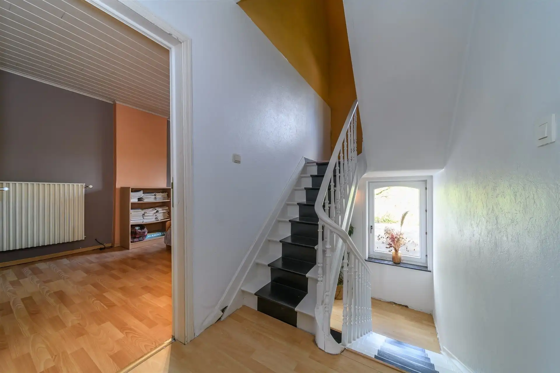 Ruime en instapklare woning met tal van mogelijkheden foto 14