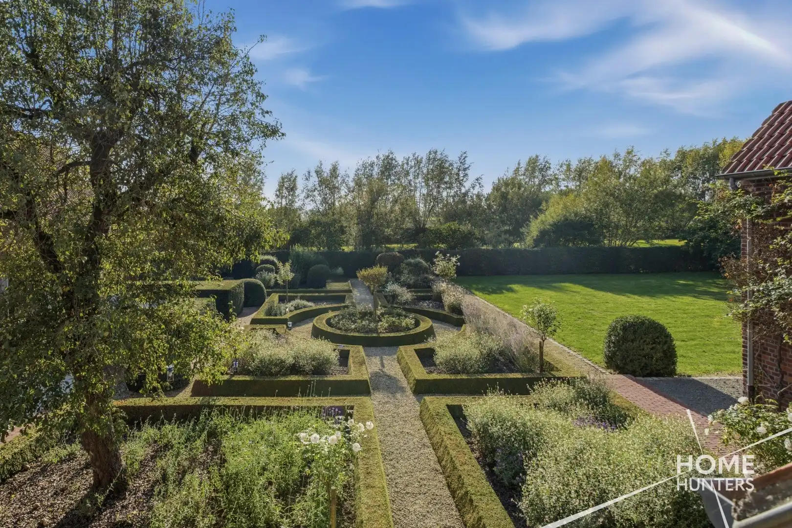 Exclusief luxedomein op 10.000 m² in het landelijke Heuvelland foto 25
