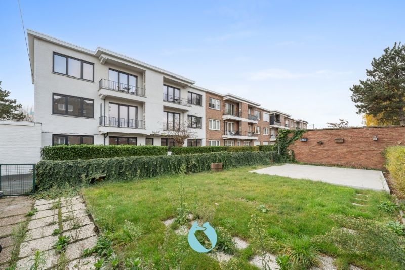 Appartement met 2 slaapkamers, terras en gemeenschappelijke tuin foto 11