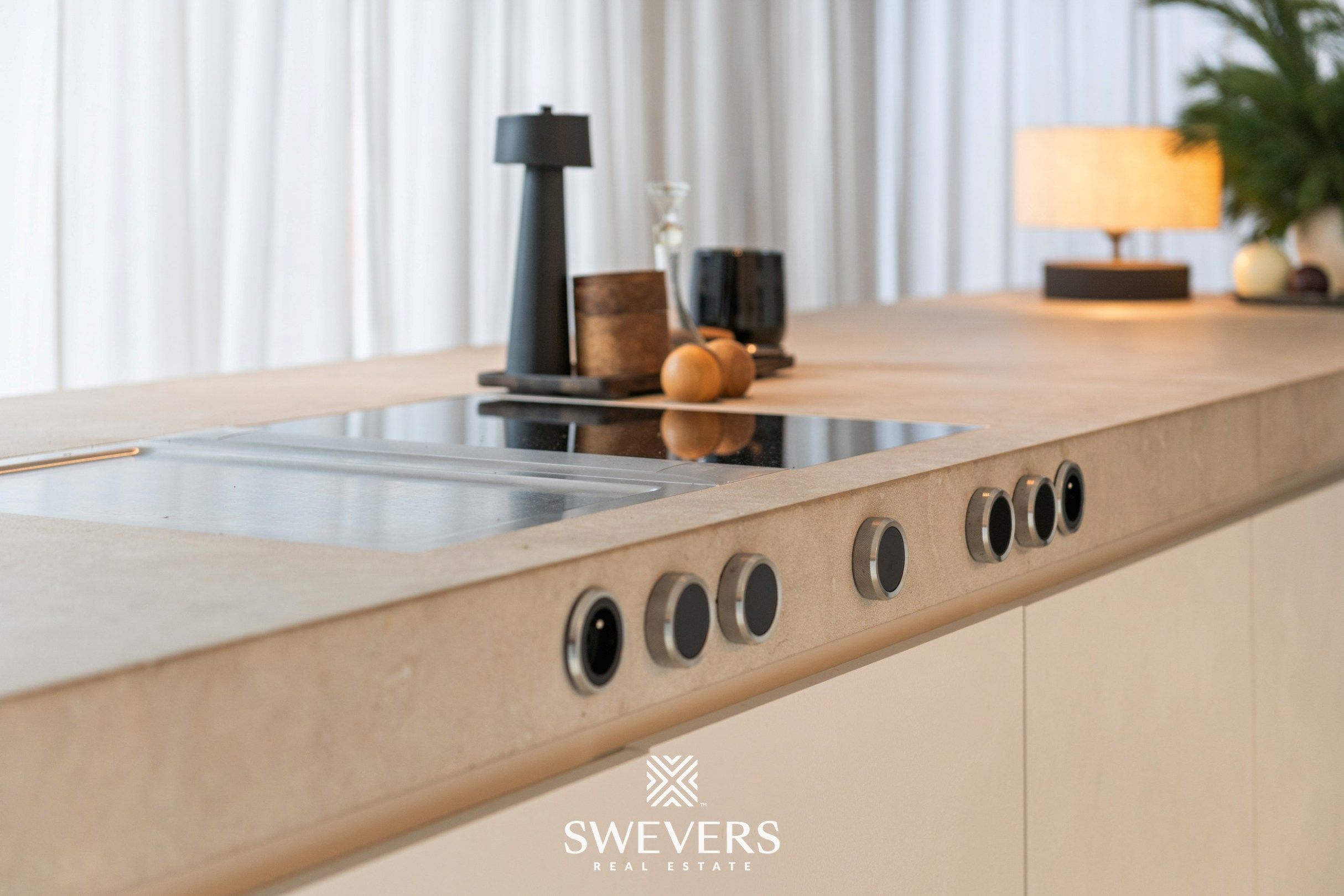 Uitzonderlijk gerenoveerde woning op 9a15 in het rustige Mol-Wezel foto 10