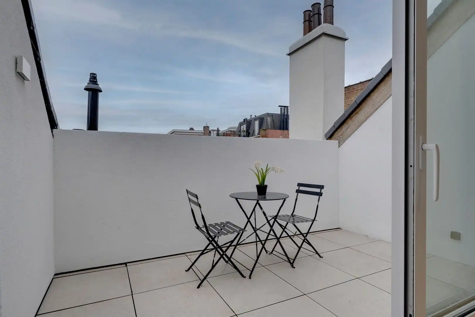 Appartement met terras in een authentiek kader foto 8