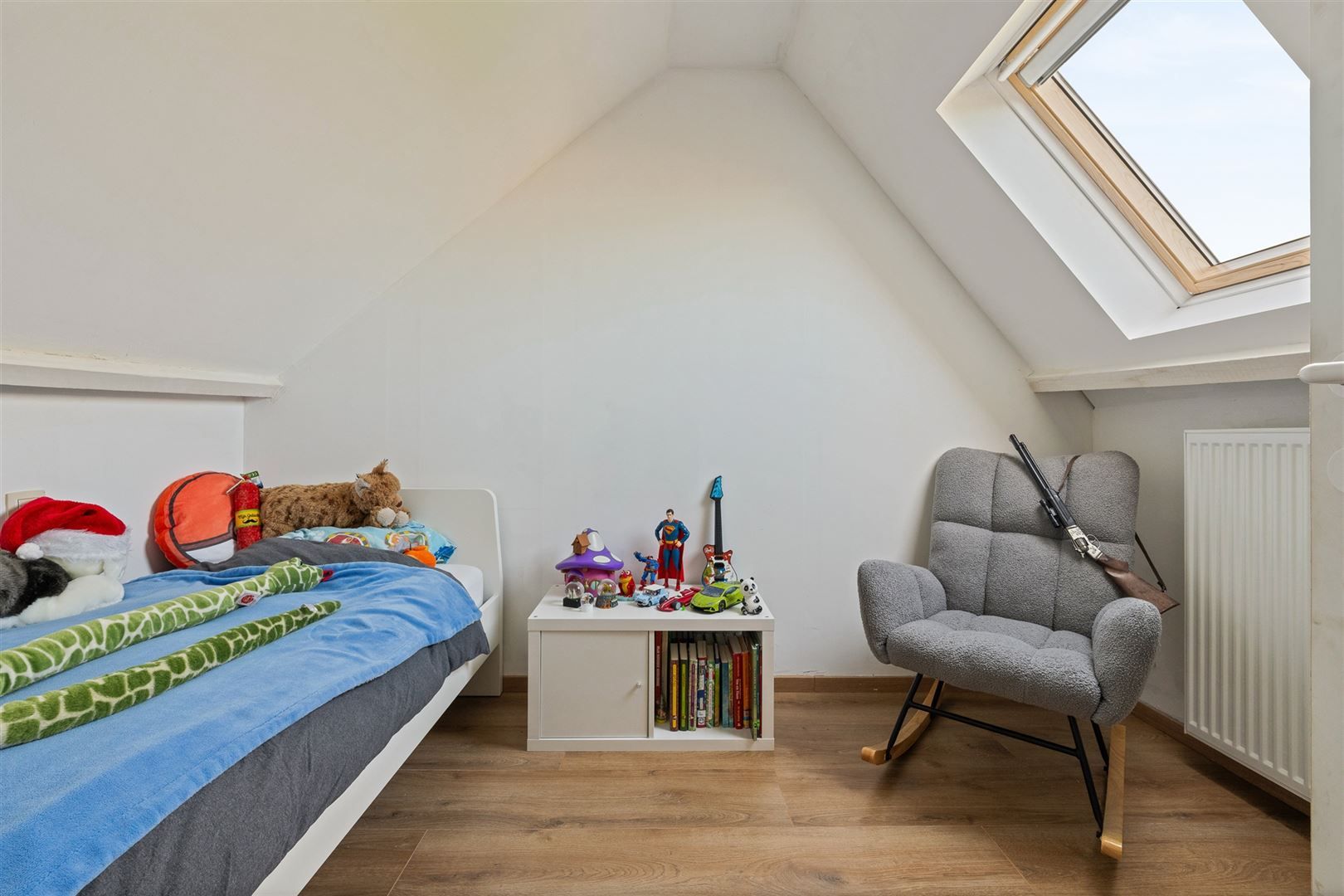 Halfopen bebouwing met garage foto 20