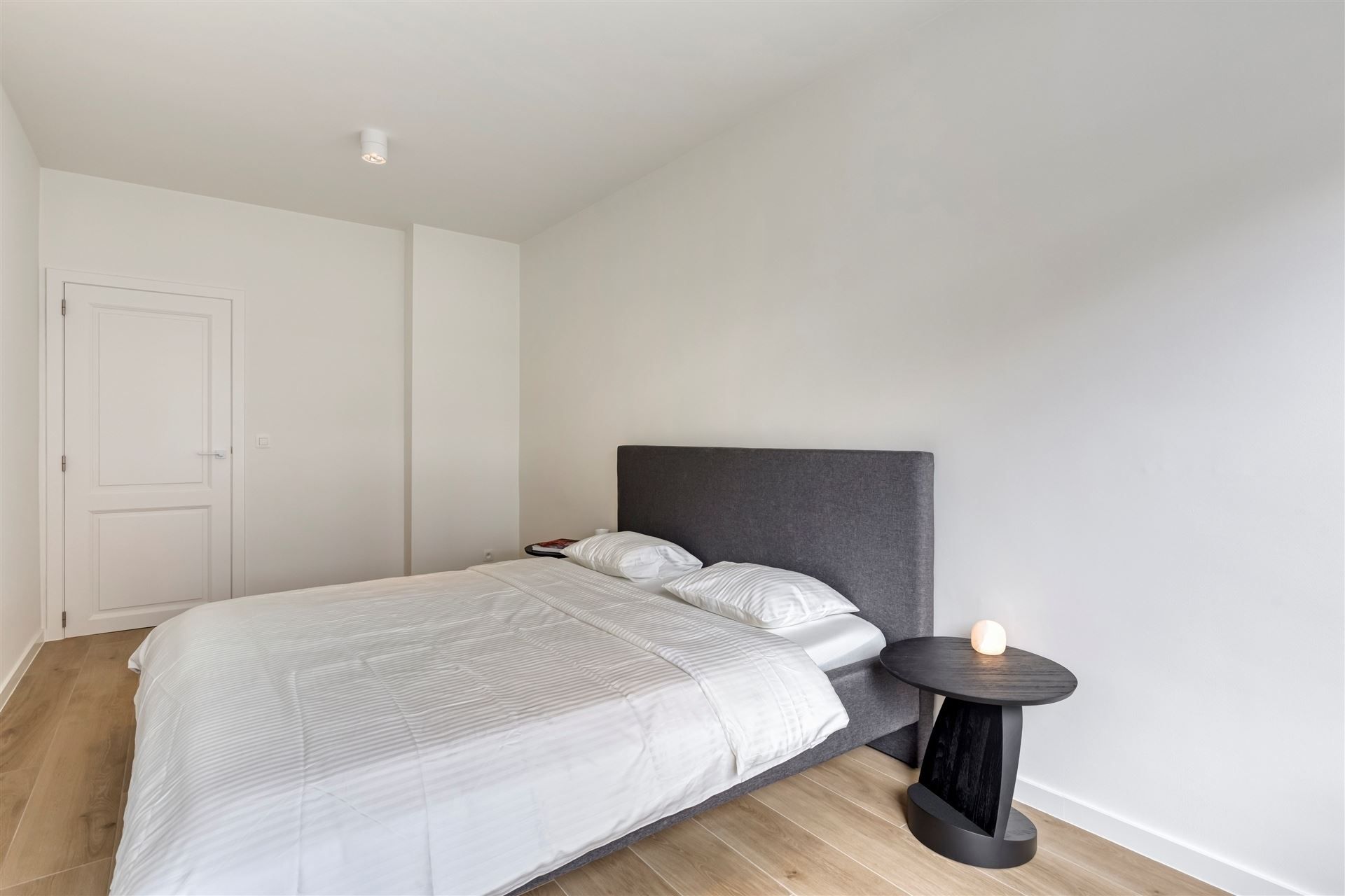 Gerenoveerd gelijkvloers appartement in gegeerde wijk te Edegem foto 11
