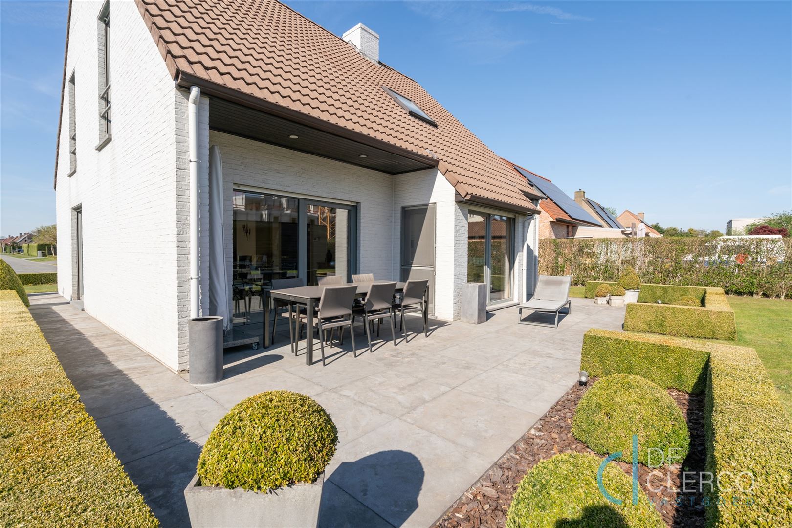 Vrijstaande woning met prachtige lounge en tuin te koop!  foto 17