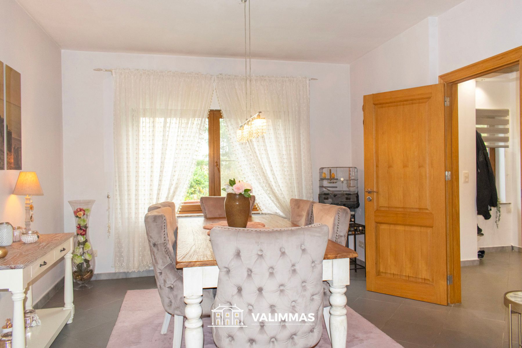 Ruime, instapklare woning met bijgebouw/studio en grote tuin foto 7