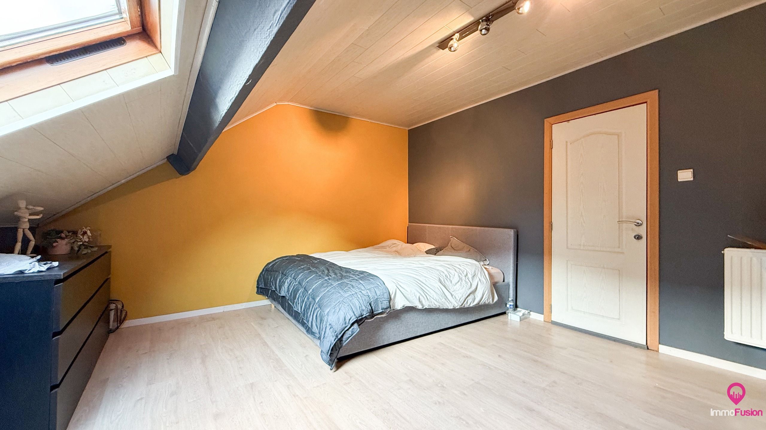  Handelspand met duplex appartement op toplocatie te Diest! foto 17