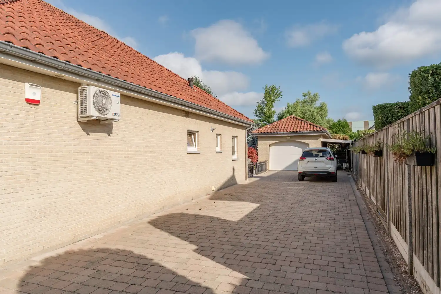 Prachtige woning te koop aan de Marsestraat, Bocholt -met zeer ruime, garage en parkeermogelijkheden in een serene omgeving! foto 25