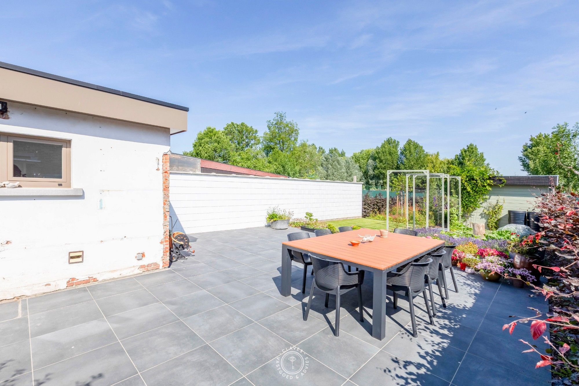 Charmante woning met zicht op de velden in Nieuwkerken foto 11