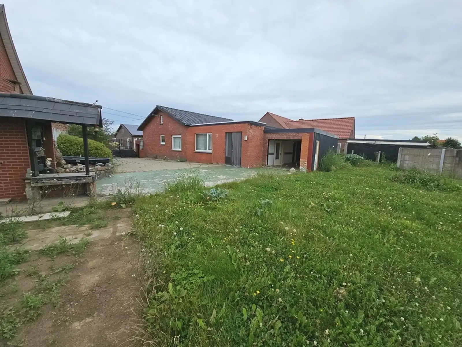 Charmante gelijkvloerse woning in een rustige residentiële omgeving. foto 38