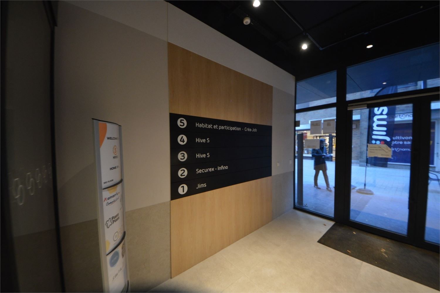 Bureaux prêts à emménager dans un immeuble moderne au 4e étage foto 4