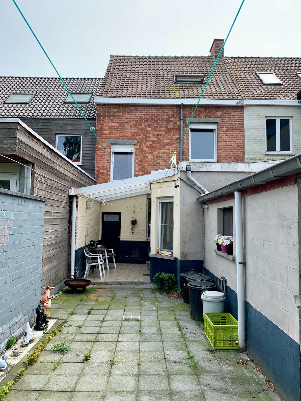 Goed gelegen rijwoning in centrum Deinze foto 11