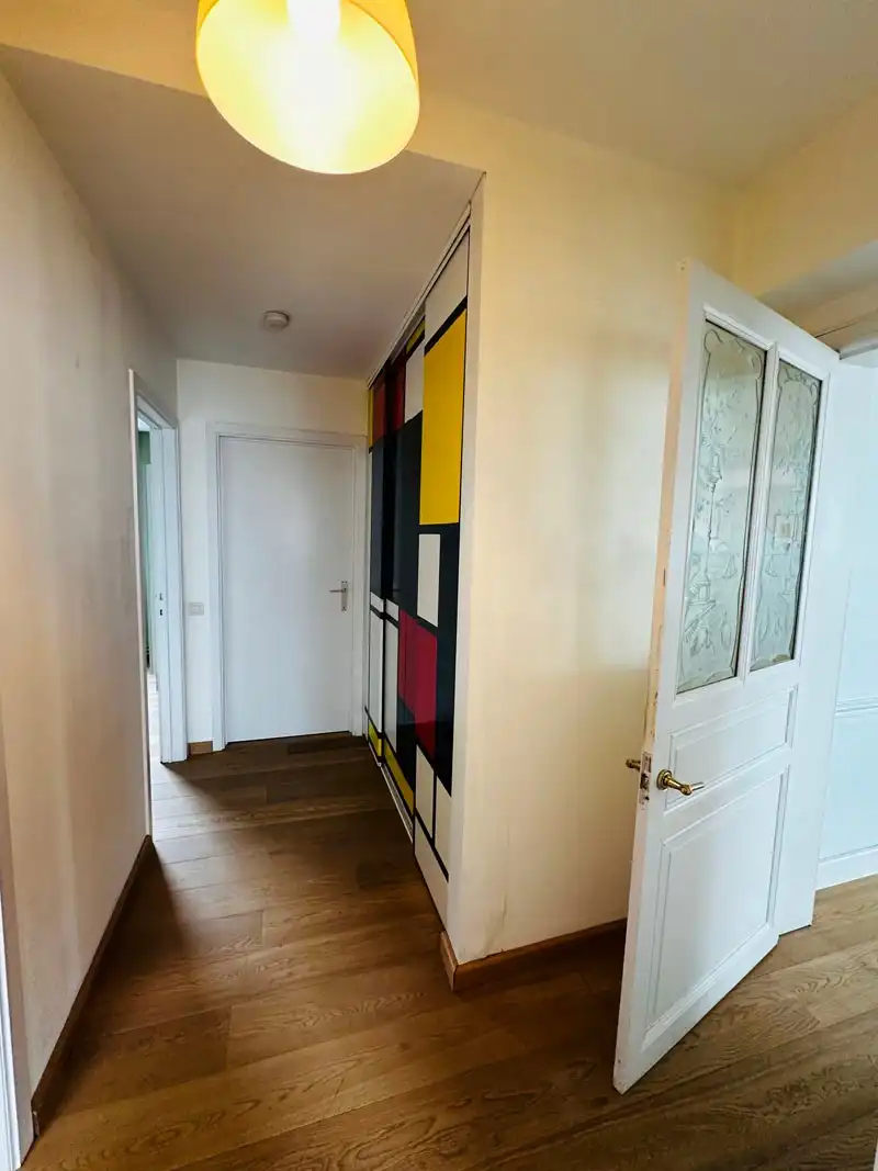Authentiek 3 SLAAPKAMERappartement net buiten de Kleine Ring van Hasselt foto 3