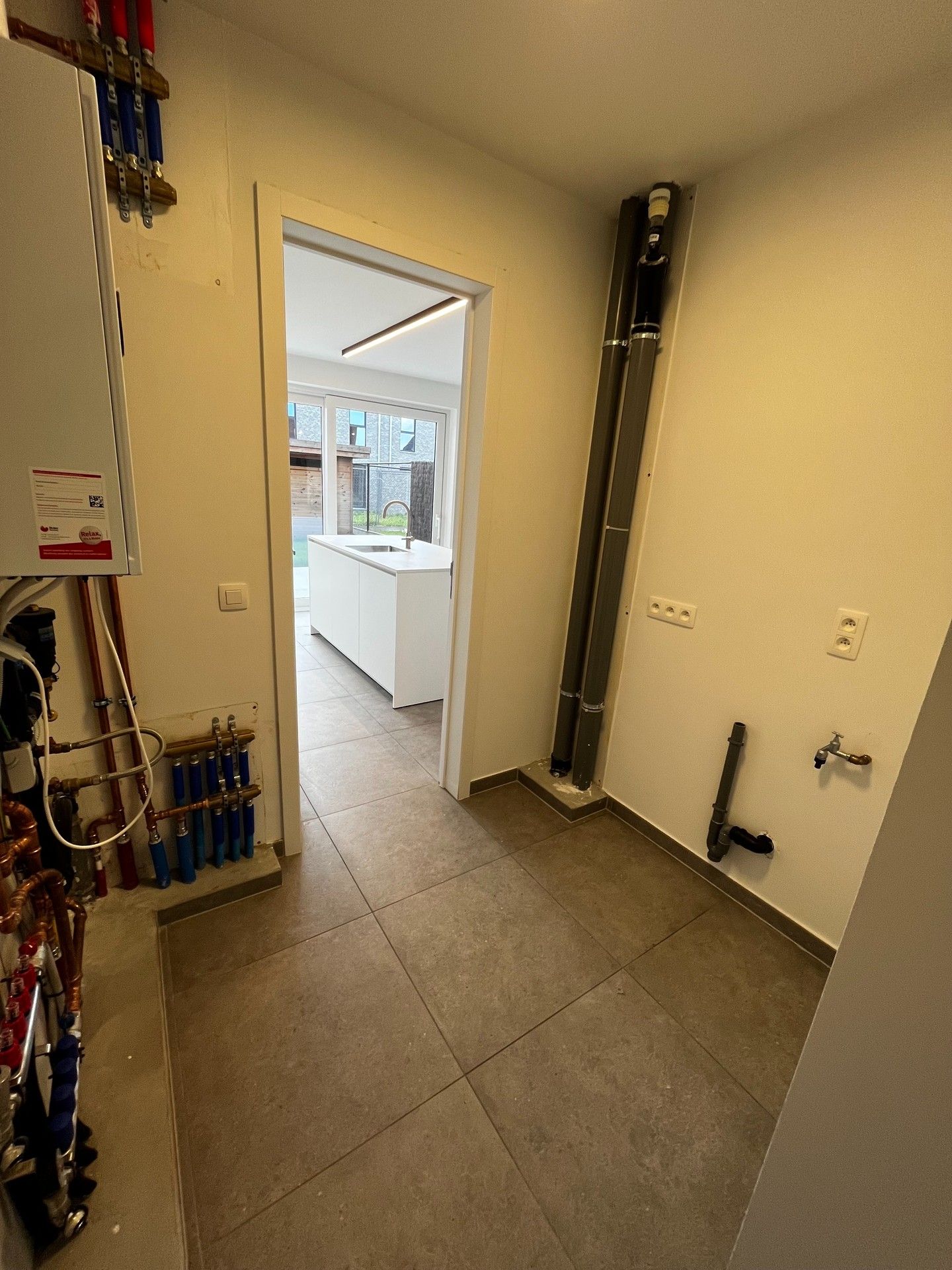 ENERGIEZUINIGE HALFOPEN NIEUWBOUW WONING foto 19