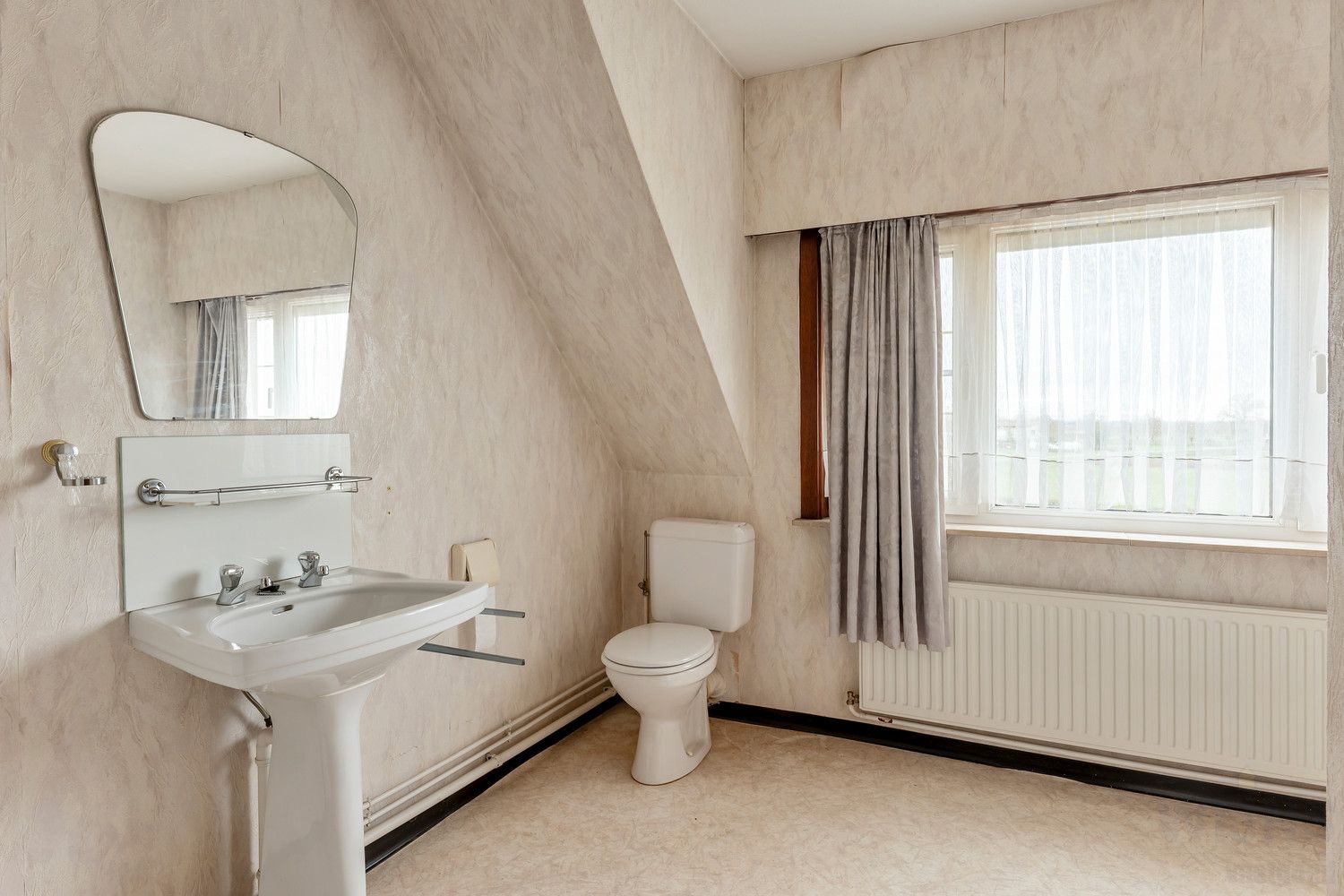 Karaktervolle woning op 635 m². foto 26