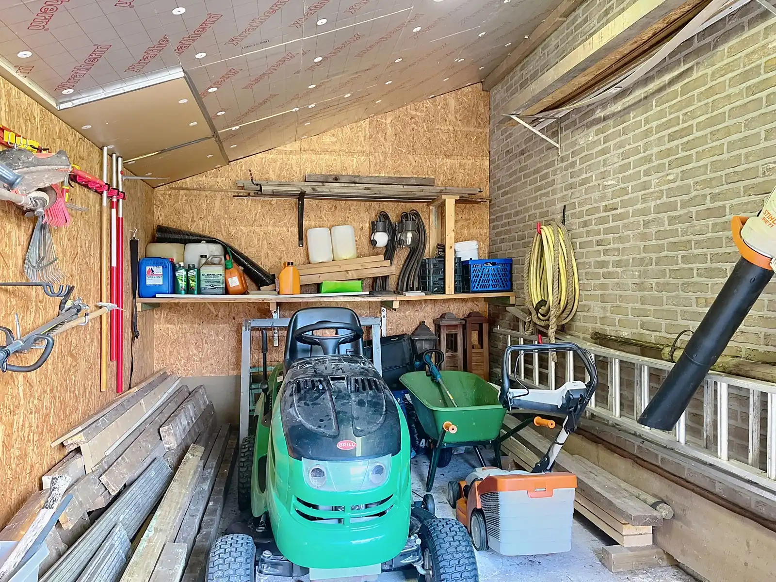 Rustig gelegen charmante villa met 4/5 slpk. in Geistingen. foto 25