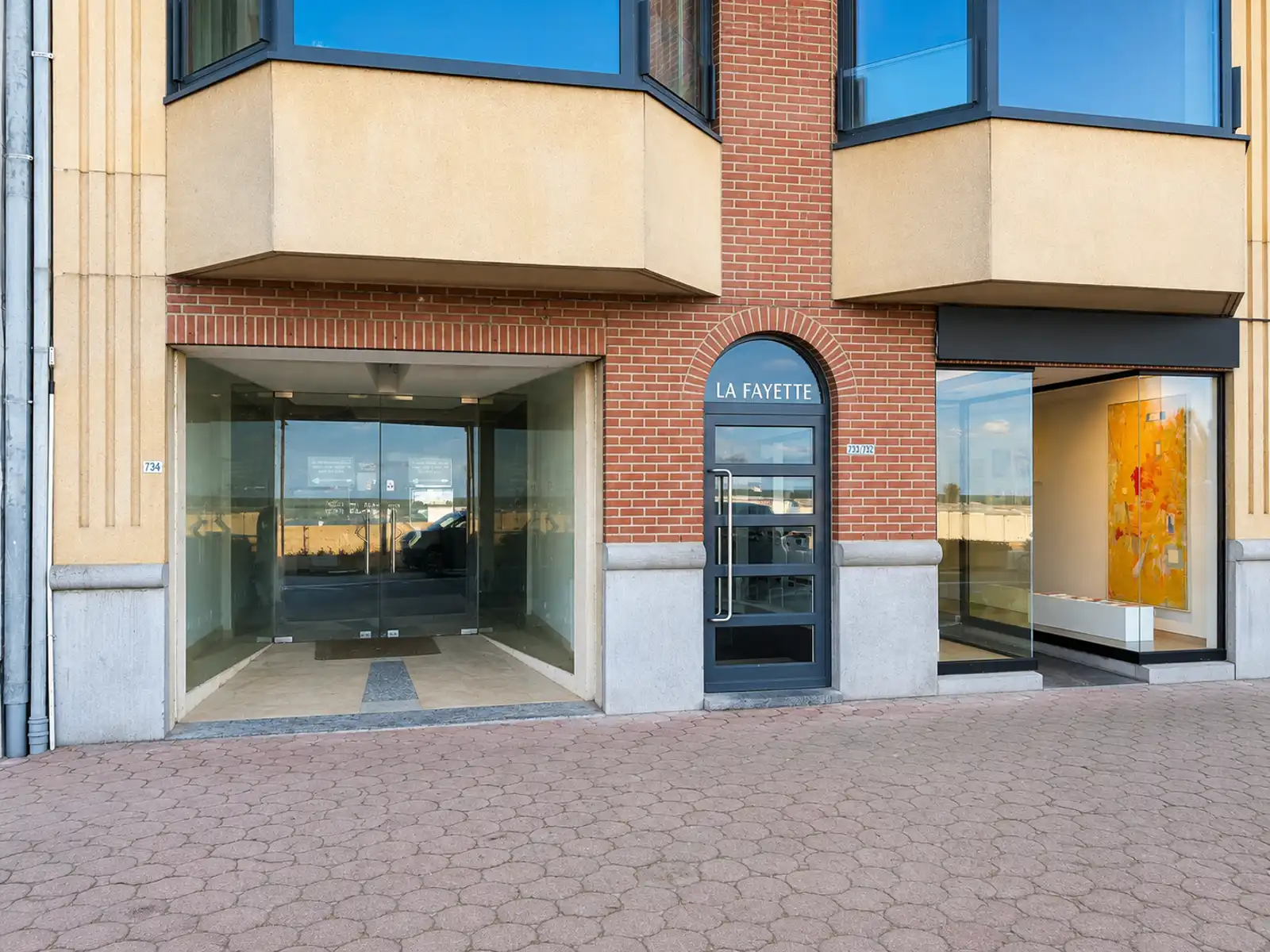 Handelspand van 129 m² op toplocatie op Zeedijk Het Zoute foto 2
