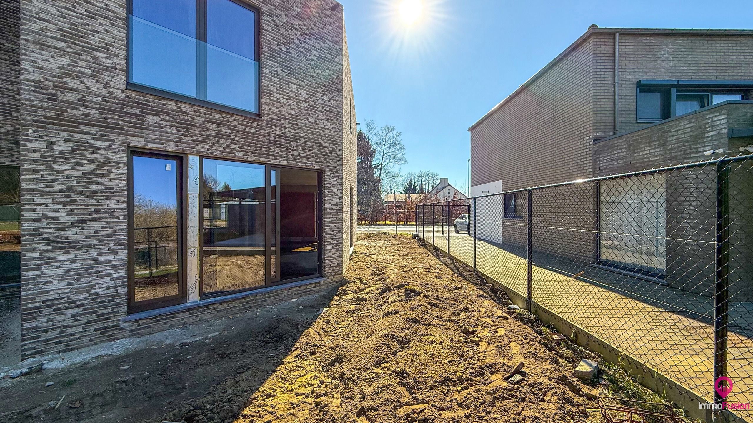 Moderne Casco Woning met 3slpks nabij centrum Houthalen! foto 13