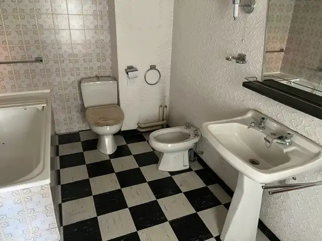 Karaktervolle woning op uitzonderlijk ruim perceel nabij het centrum van Diepenbeek! foto 14