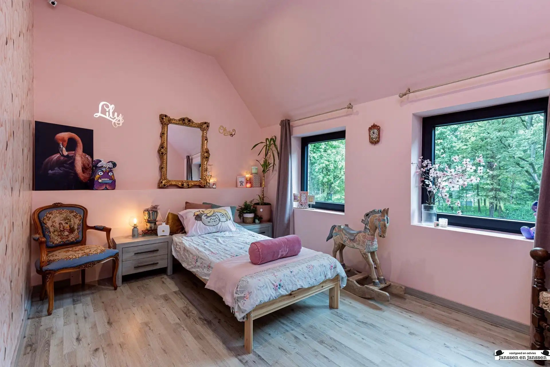 Zeldzame nieuwbouwwoning op een perceel van 40 are met imposante tuin in Kapellen  foto 19