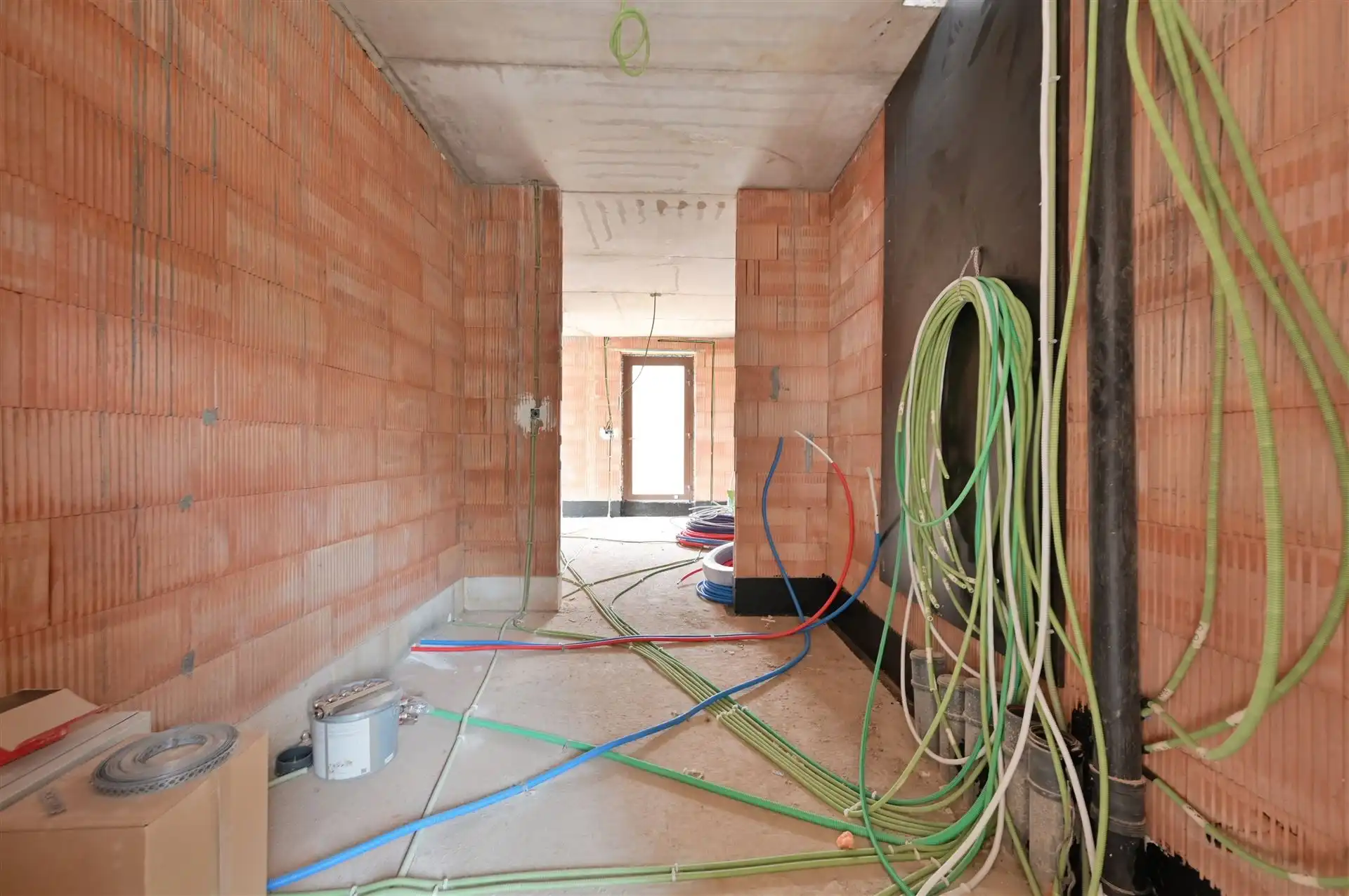 Casco-villa op 932 m²: creëer hier uw eigen droomwoning foto 11